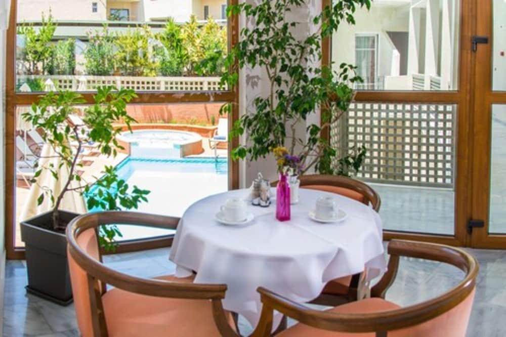 העיירה רתימנו Anita Beach Hotel- Adults Only מראה חיצוני תמונה