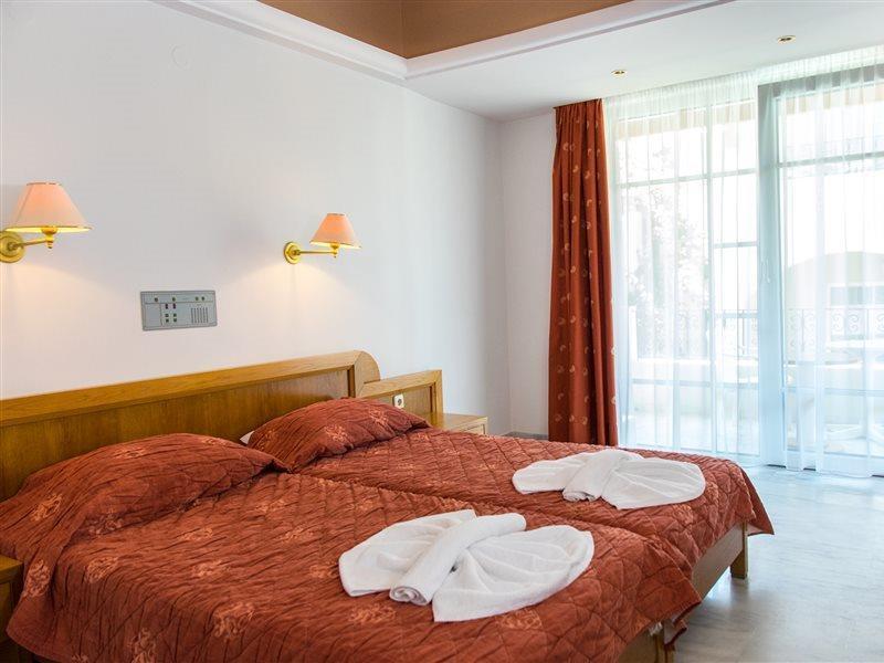 העיירה רתימנו Anita Beach Hotel- Adults Only מראה חיצוני תמונה