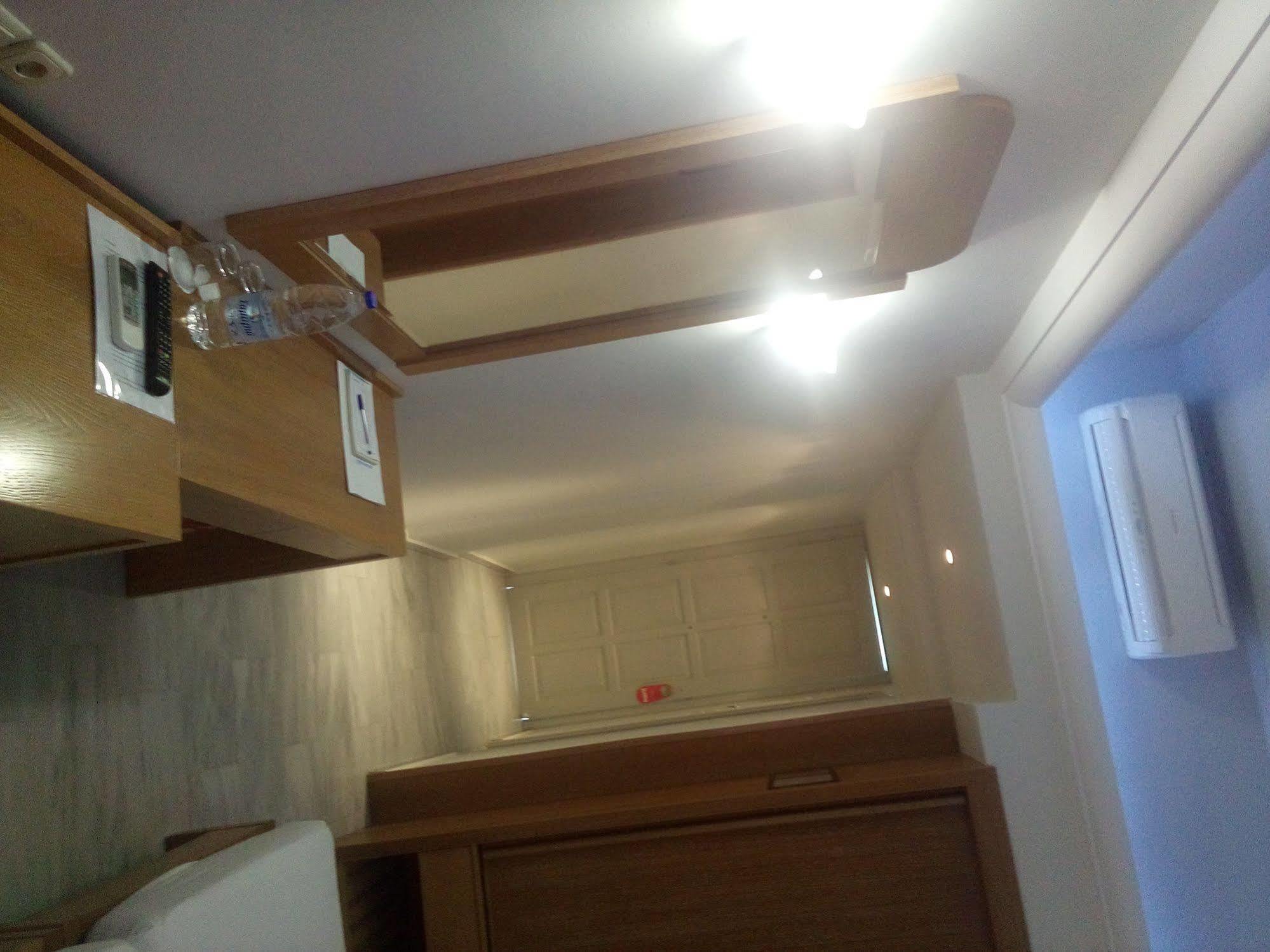 העיירה רתימנו Anita Beach Hotel- Adults Only מראה חיצוני תמונה