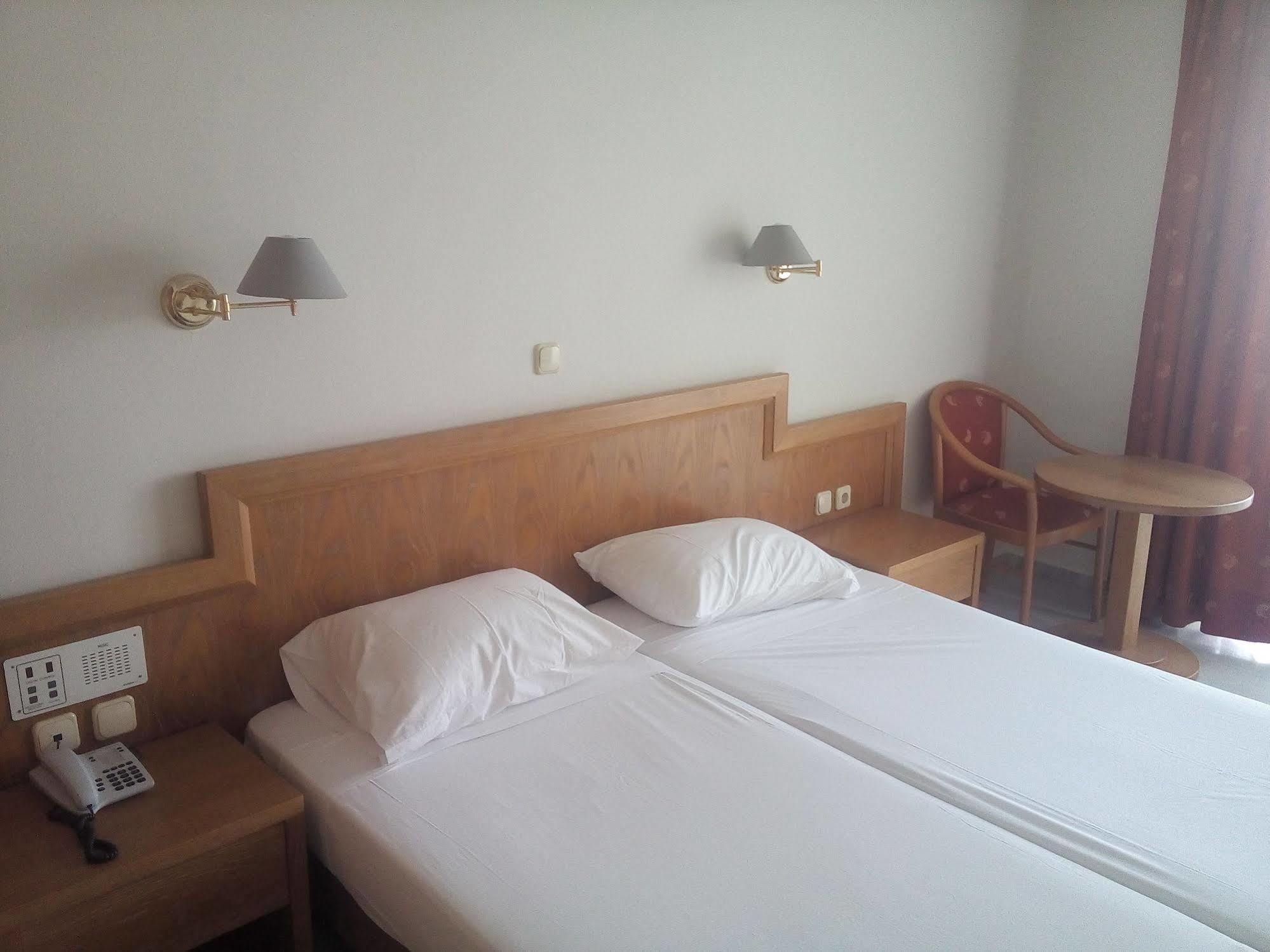 העיירה רתימנו Anita Beach Hotel- Adults Only מראה חיצוני תמונה
