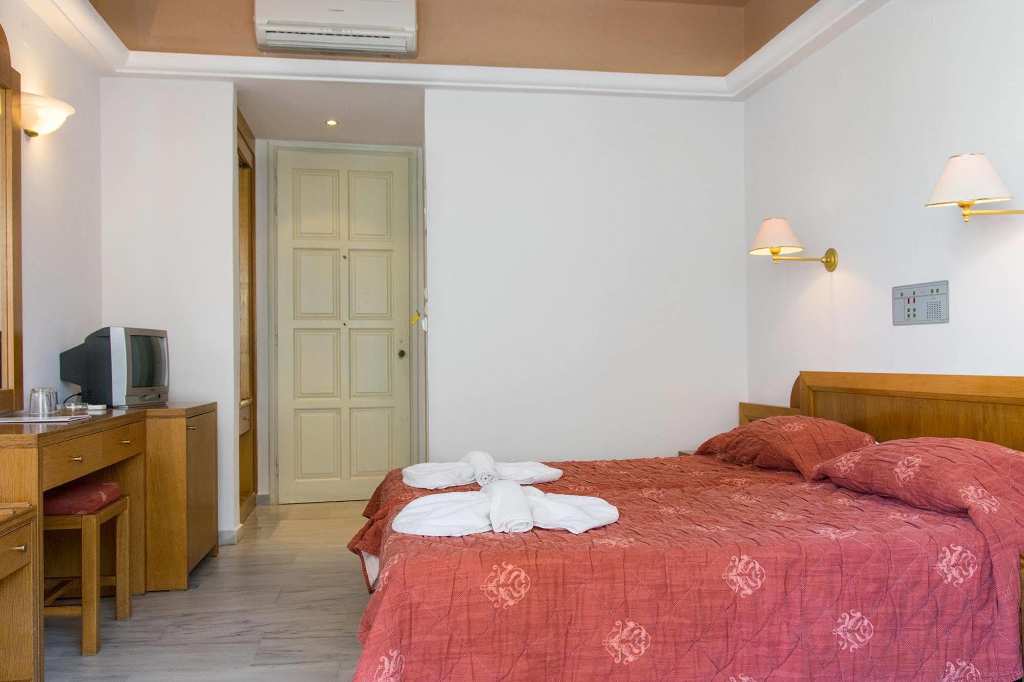 העיירה רתימנו Anita Beach Hotel- Adults Only מראה חיצוני תמונה